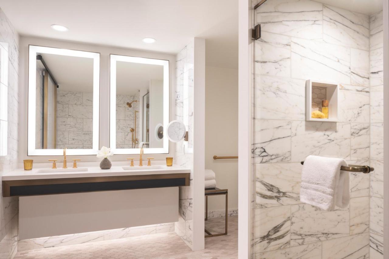 Four Seasons Hotel Houston Esterno foto